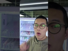 24/7 薬局の自動販売機